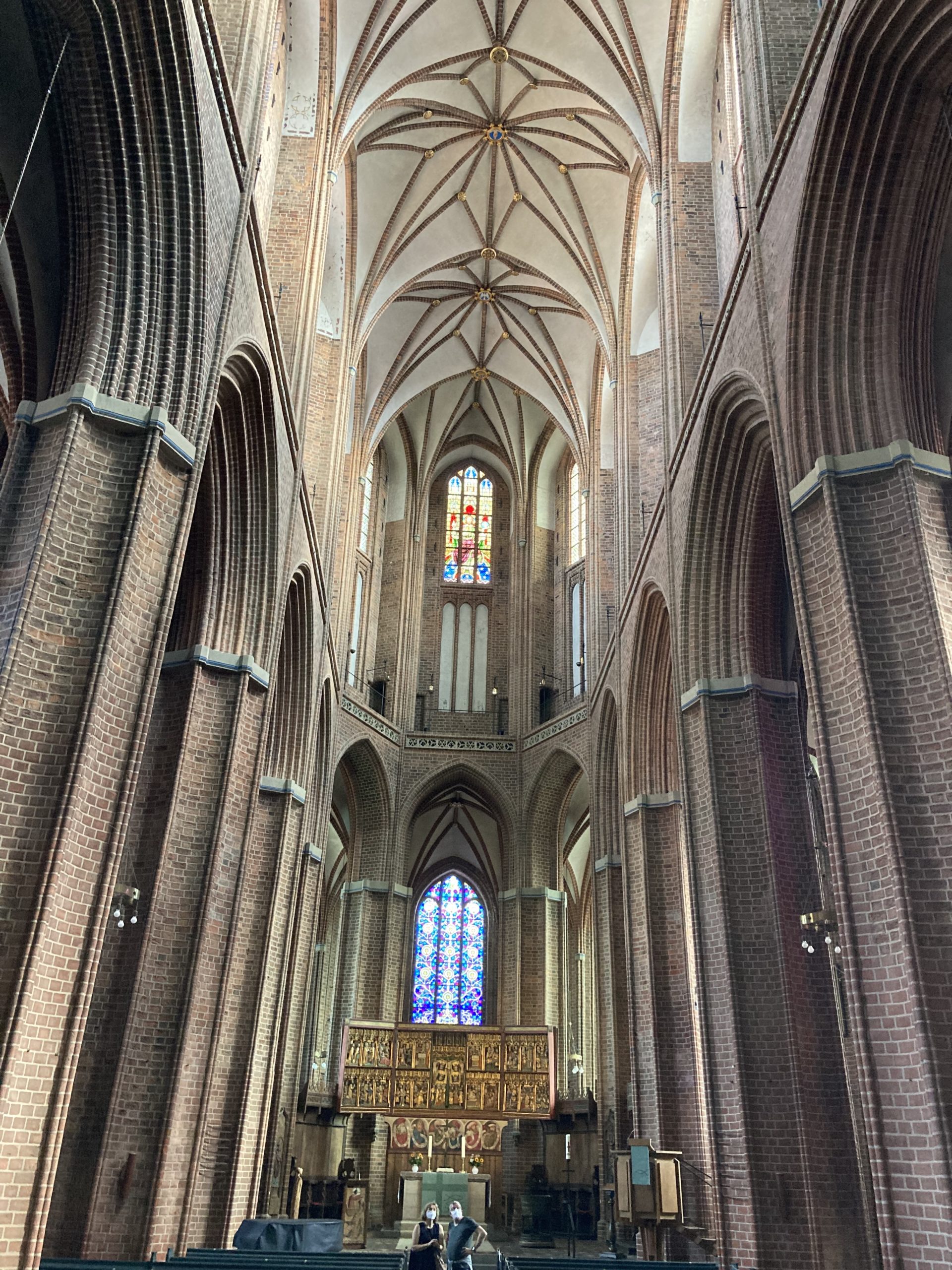 St Nicolai nave